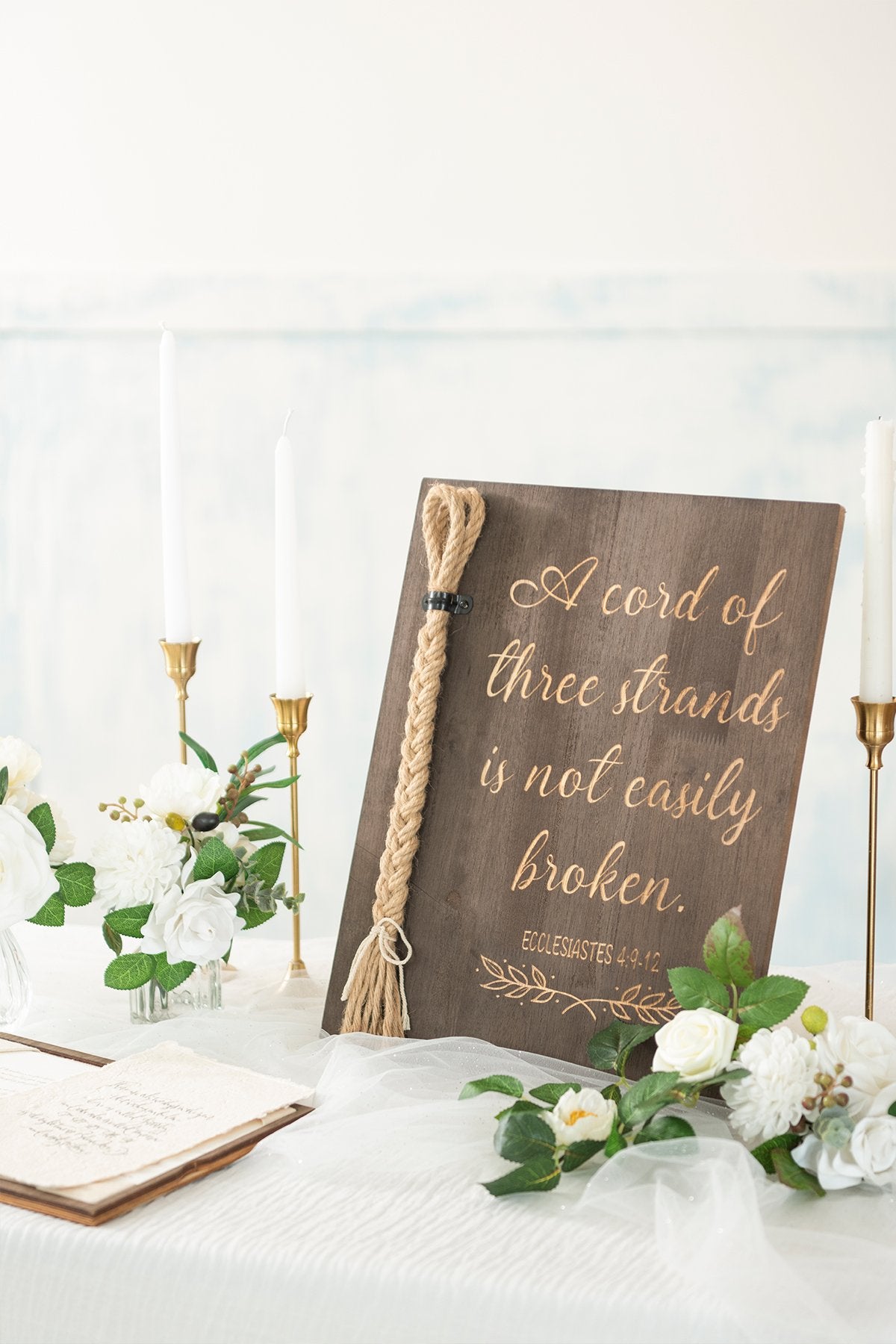 Strand of Three Cords Wedding Ceremony Sign - A Cord of Three Strands is not Easily Broken - lingsDev
