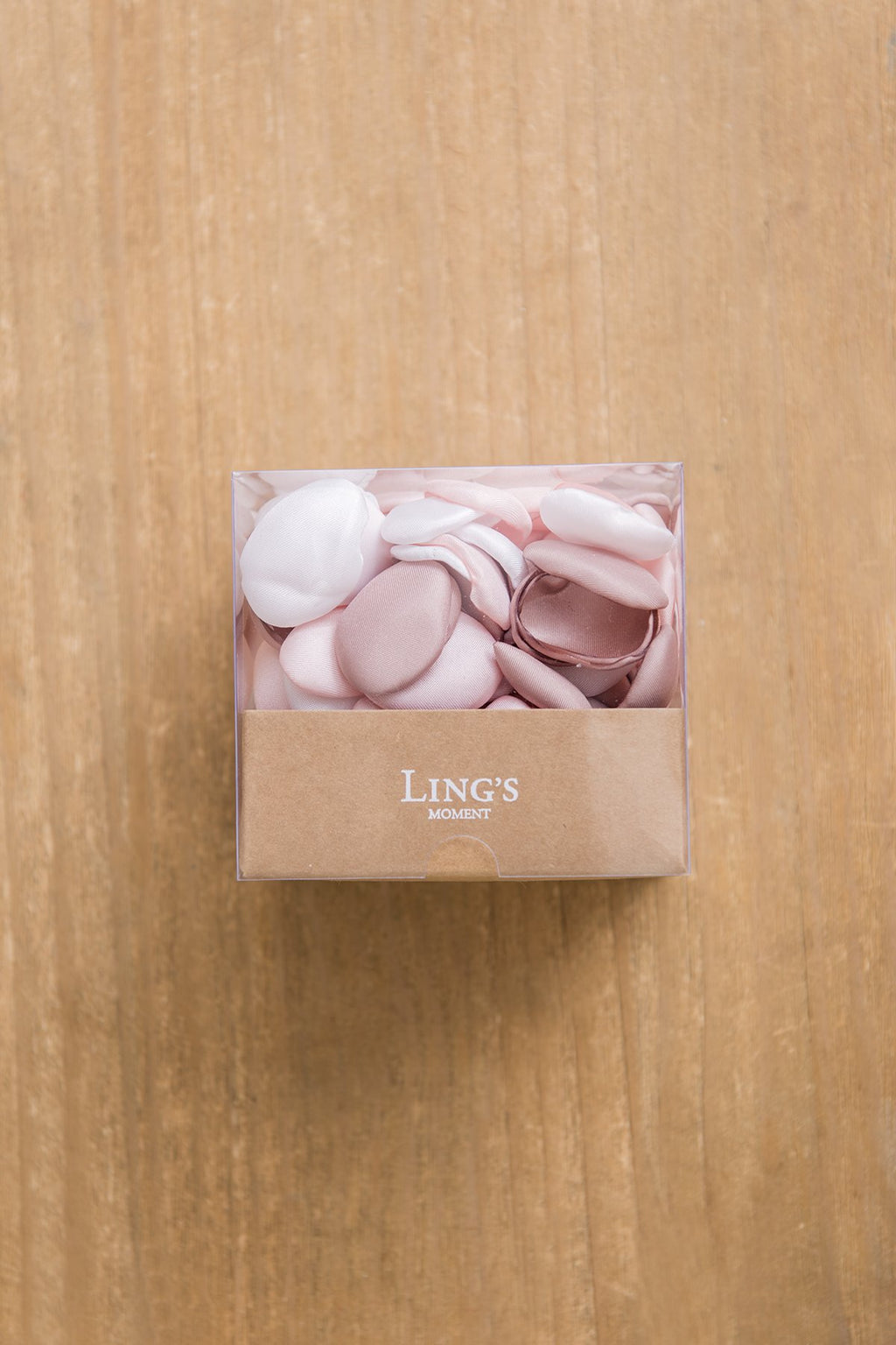 Silk Rose Petals - White & Beige - lingsDev