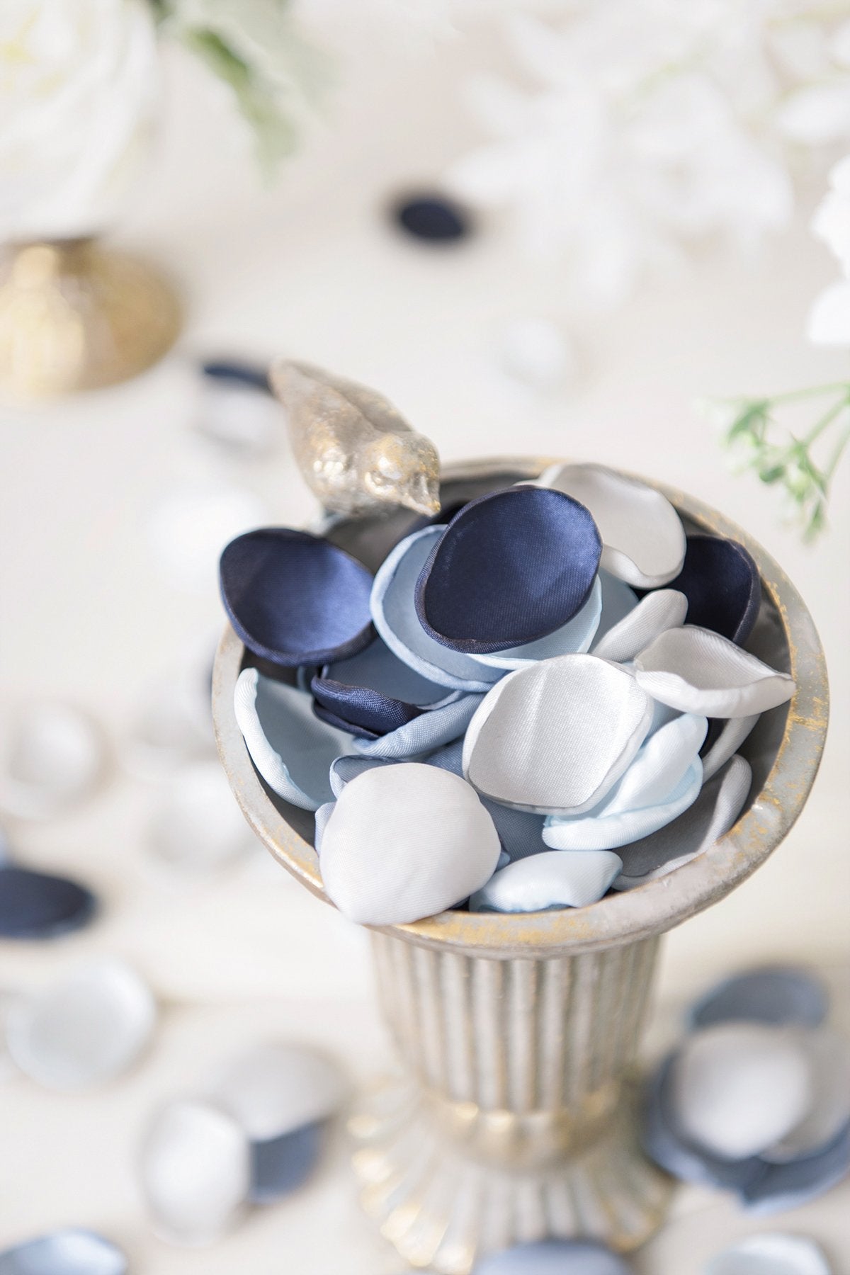 Silk Rose Petals 200pcs/400pcs - Blue Shades - lingsDev