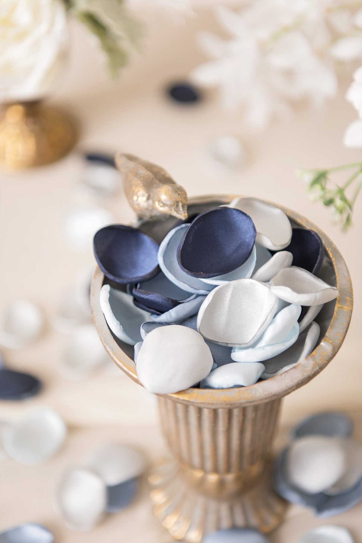 Handmade Silk Rose Petals - 26 Colors - Ling's moment