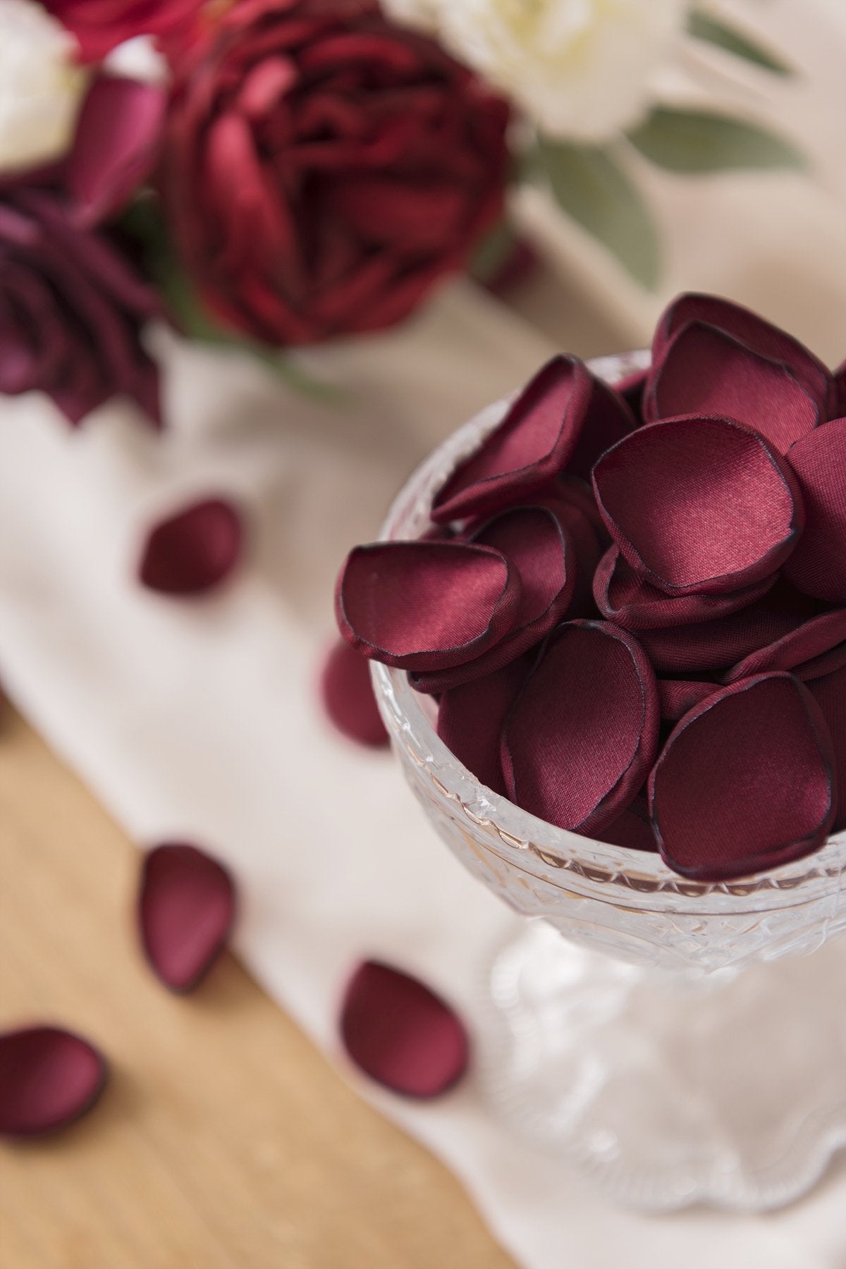 Silk Rose Petals 200/400pcs - Burgundy & Blush - lingsDev