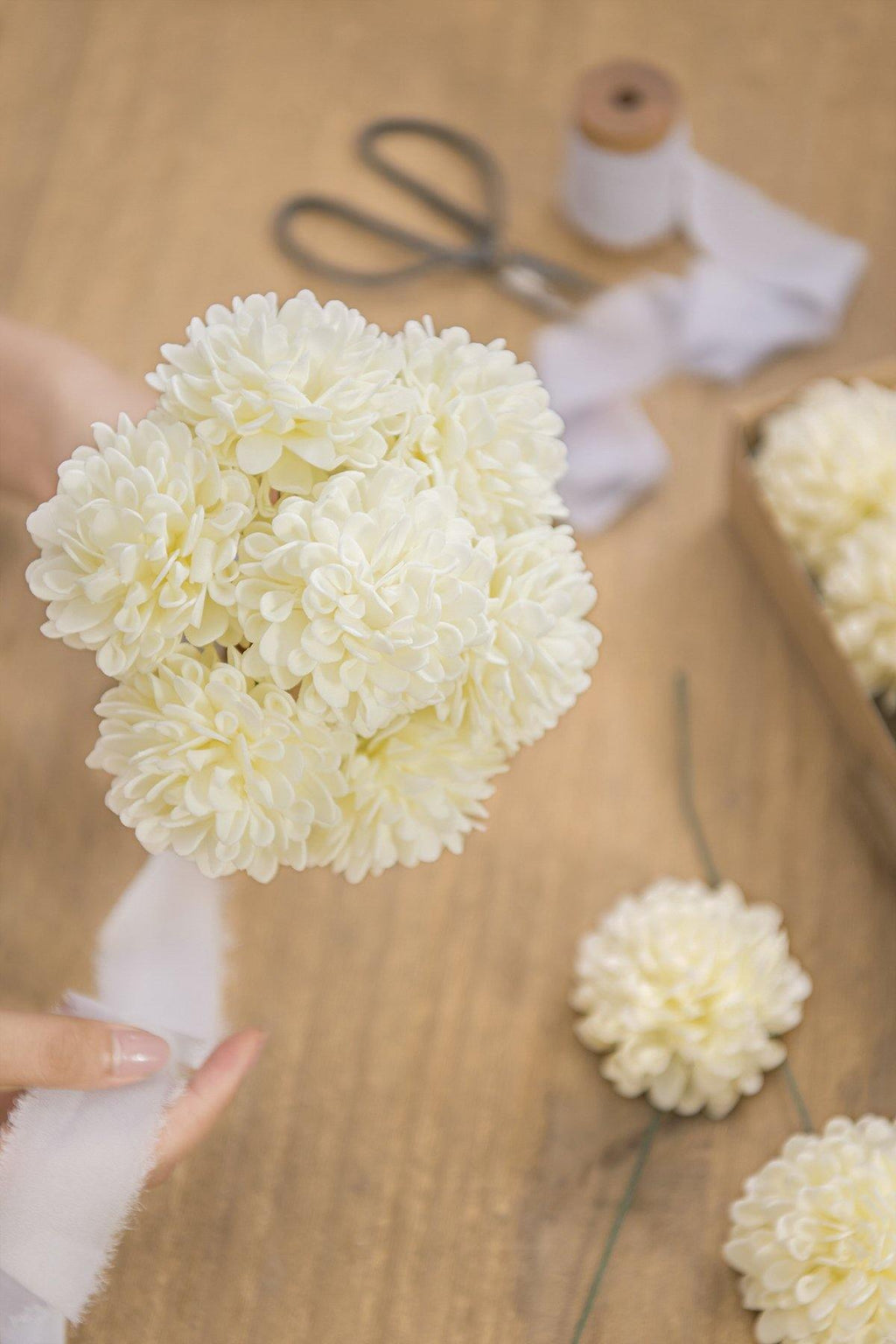 2.5" Foam Dahlia with Stem - Cream & Ivory - lingsDev