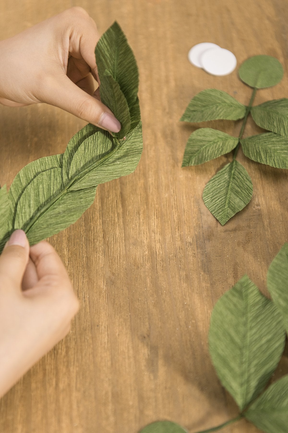 Paper Artificial Green Leaves - Ling's moment