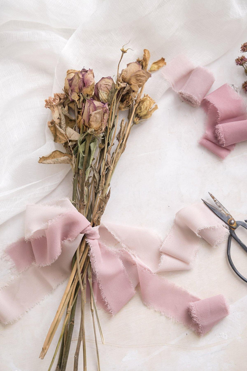 Handmade Frayed Edges Chiffon Ribbon Sample Swatch Chart - Ling's moment