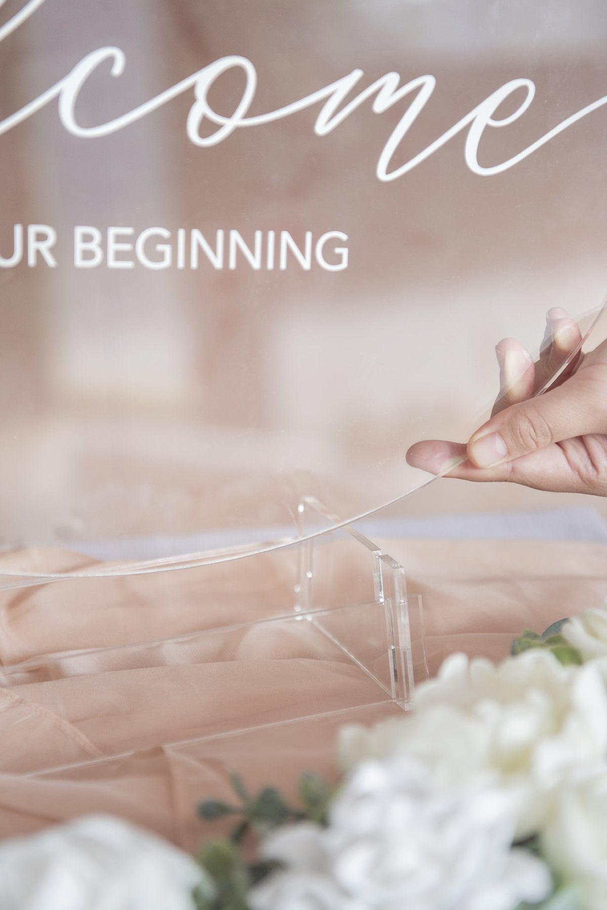 Acrylic Welcome Sign with Flower Swag - White - lingsDev