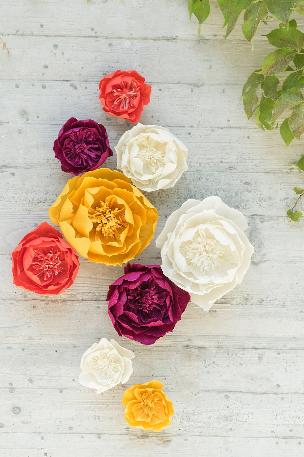 9pcs Crepe Paper Flowers - Berry,Pumpkin,Orange & Cream - lingsDev