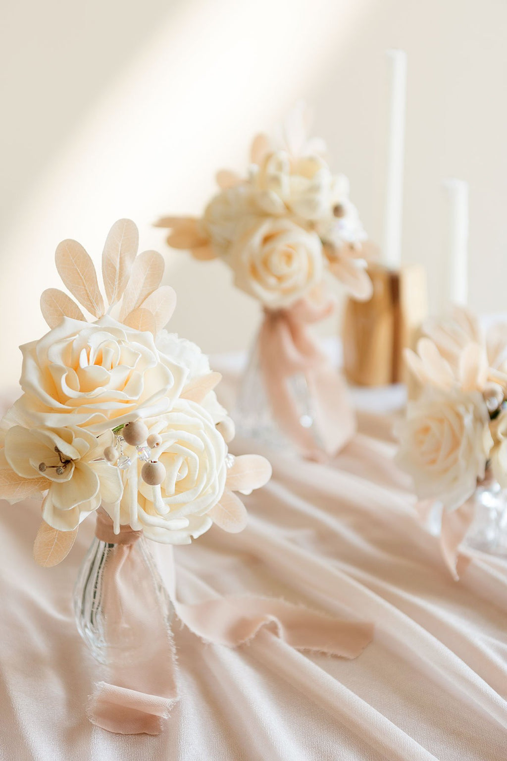 White & Beige Flowers & Greenery for DIY - lingsDev