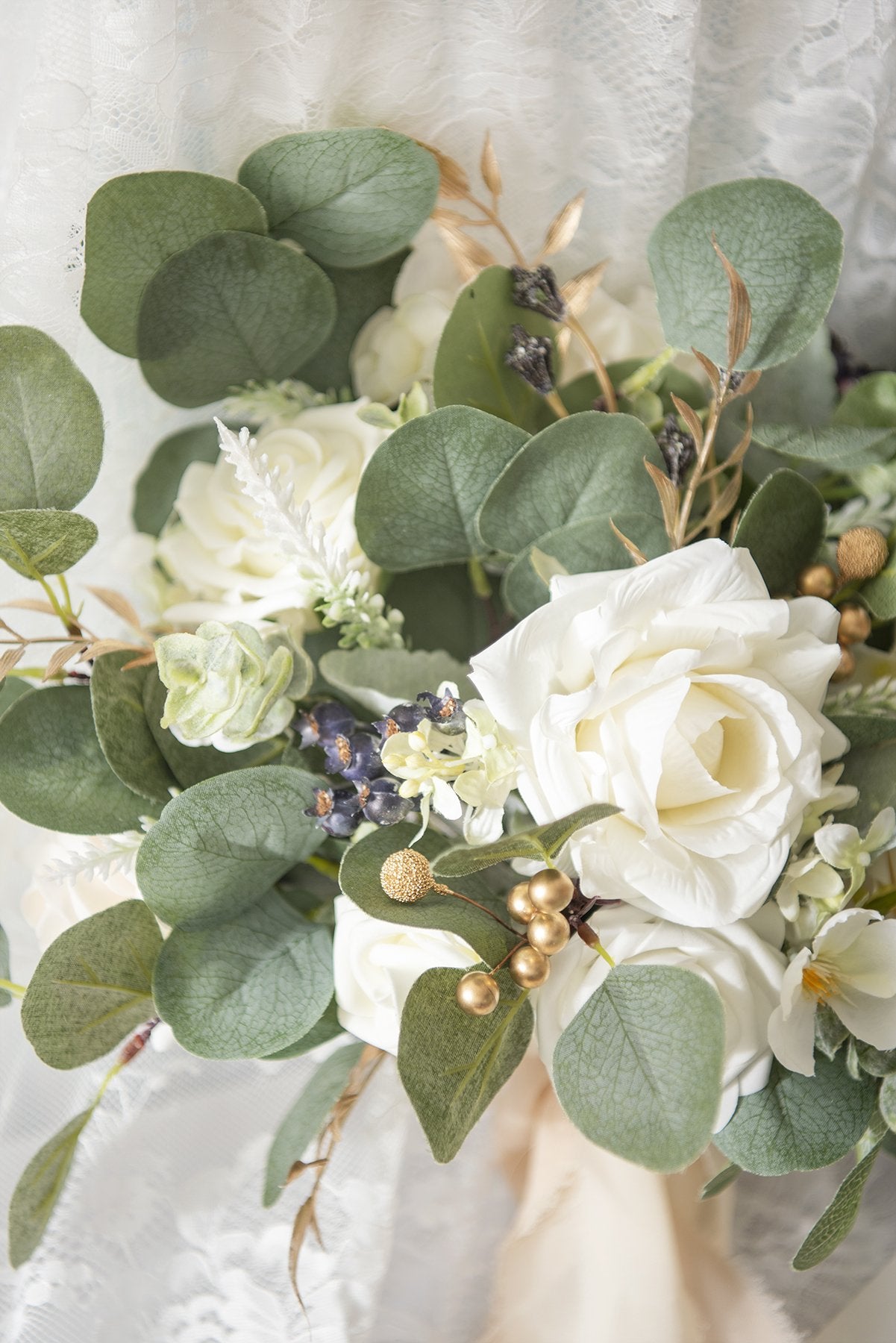 White & Beige Flowers & Greenery for DIY - lingsDev