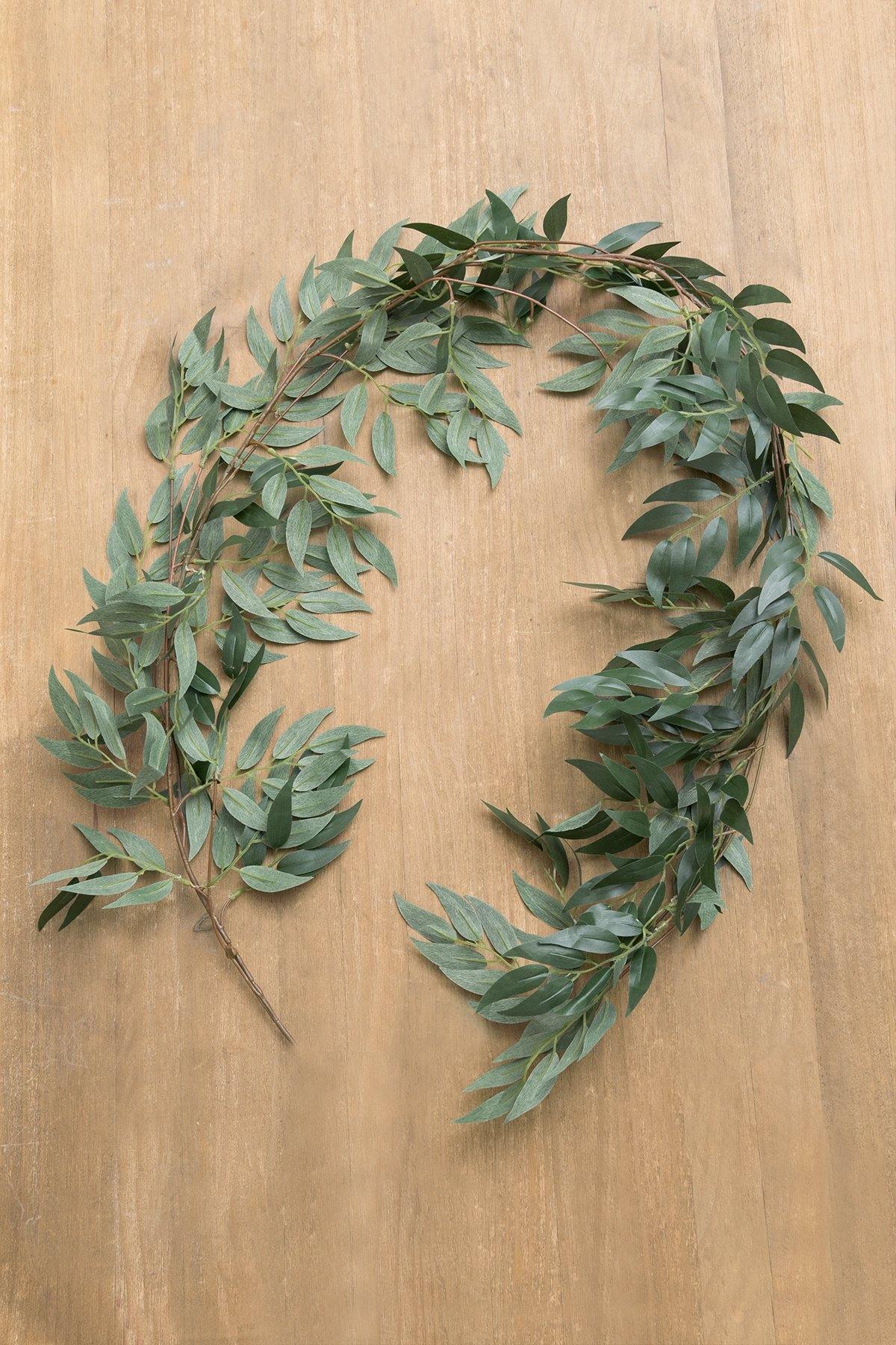 Italian Ruscus Greenery Garland 6FT - lingsDev