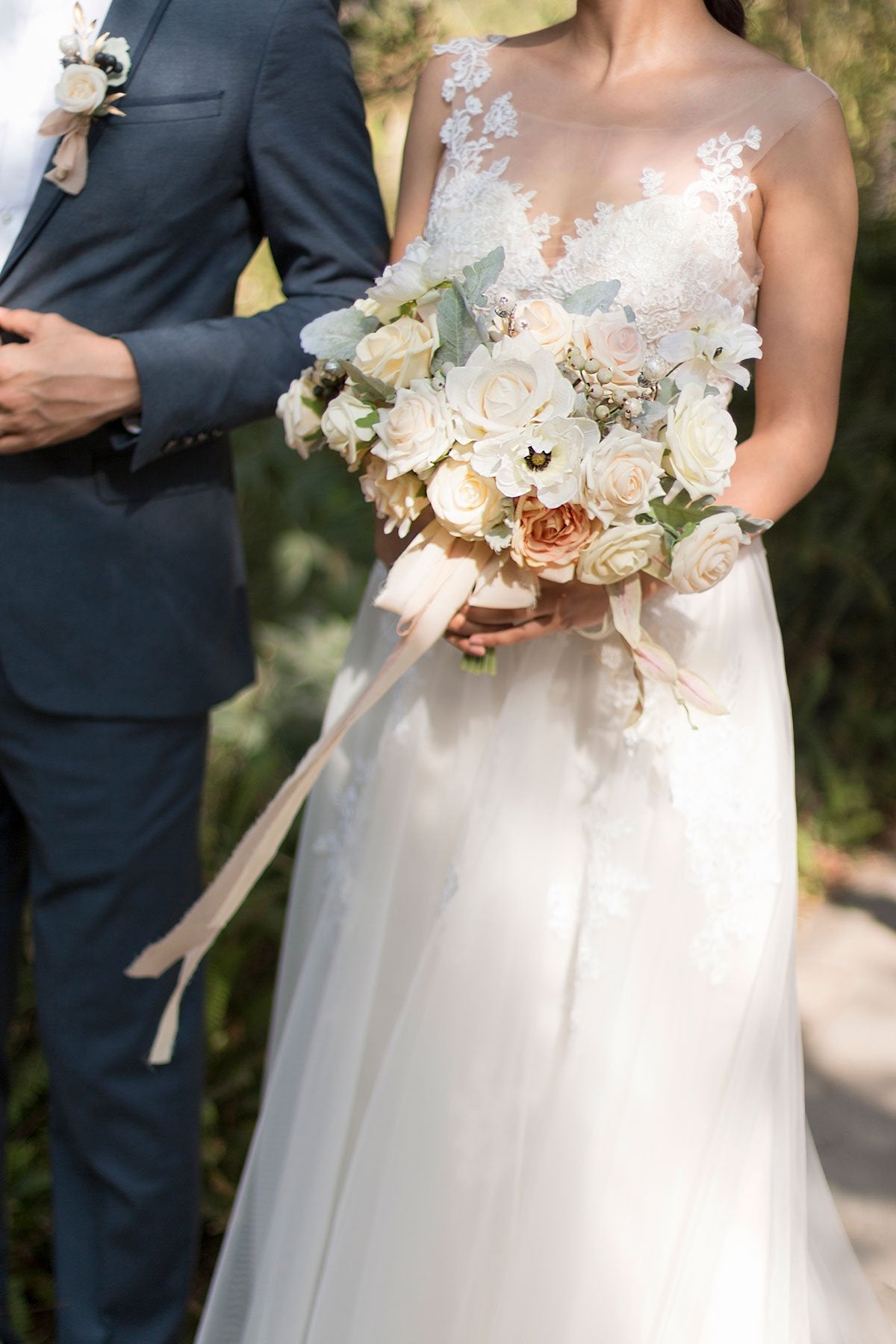 White & Beige Flowers & Greenery for DIY - lingsDev