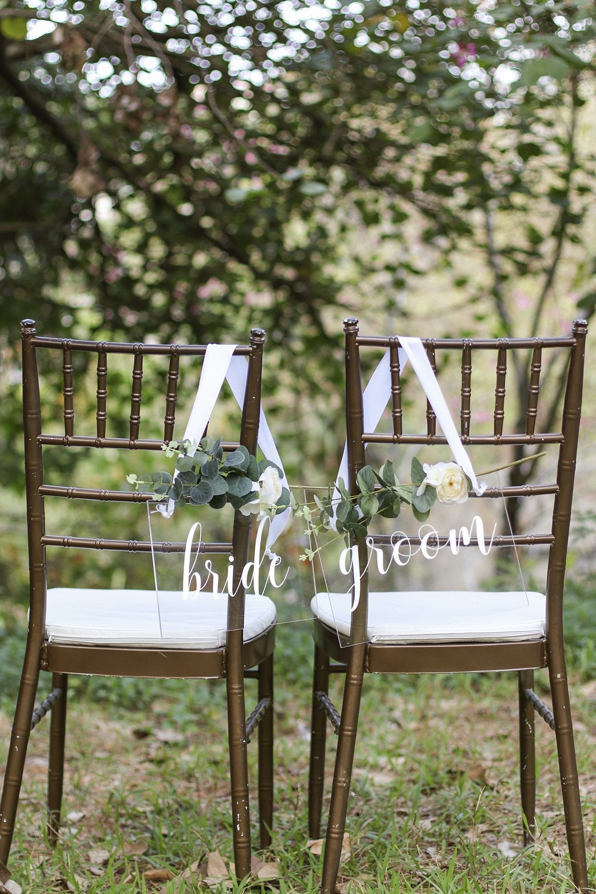 Acrylic Chair Signs - 3 Types - lingsDev