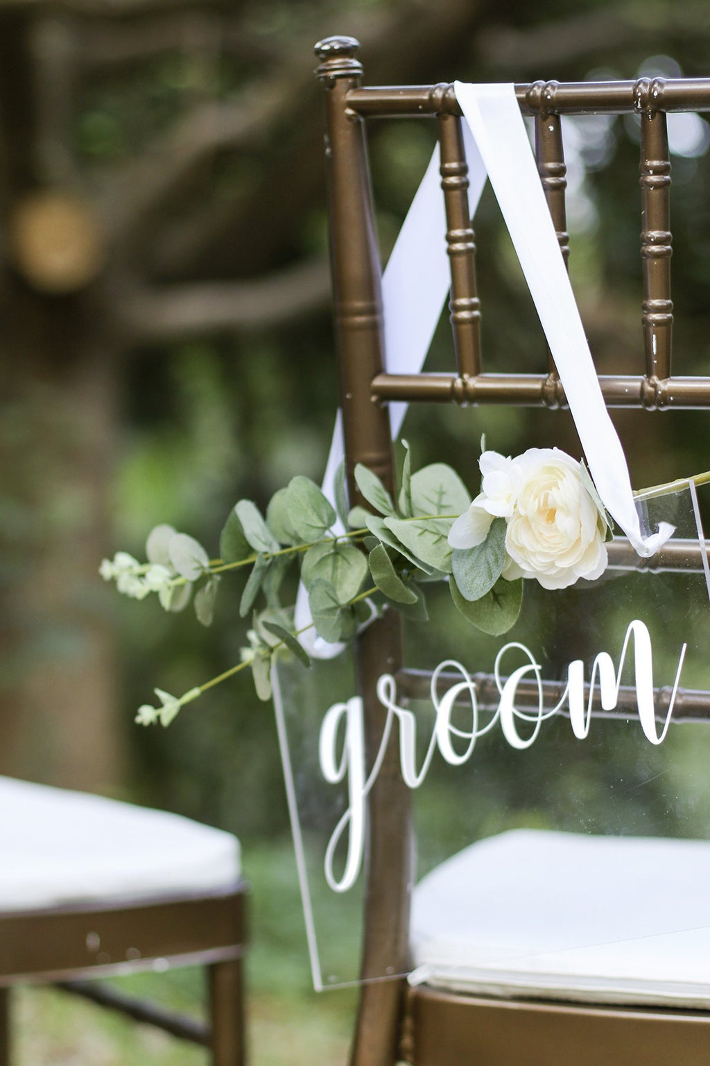 Acrylic Chair Signs - 3 Types - lingsDev