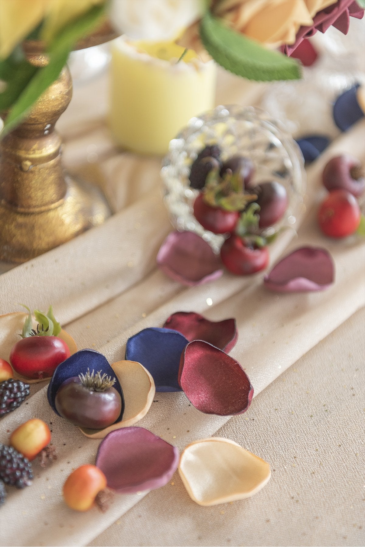 Silk Rose Petals 200/400pcs - Burgundy & Navy Blue - lingsDev